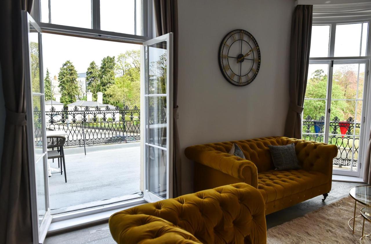 Victoria Colonnade Aparthotel Leamington Spa Exterior photo